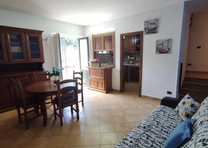 'o Vuzze 'e Ciccio * 索伦托