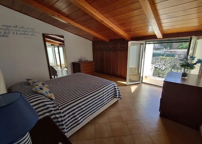 'o Vuzze 'e Ciccio Appartement *