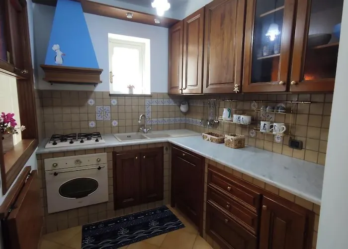 'o Vuzze 'e Ciccio سورينتو